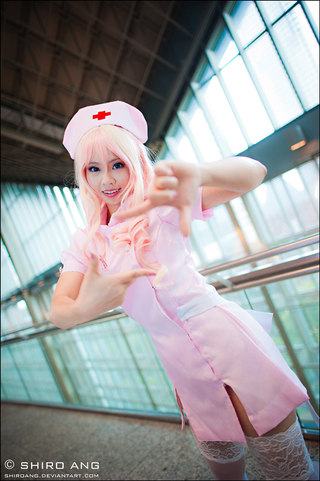 Illustration for article titled This Cosplay Photographer Is a Hero